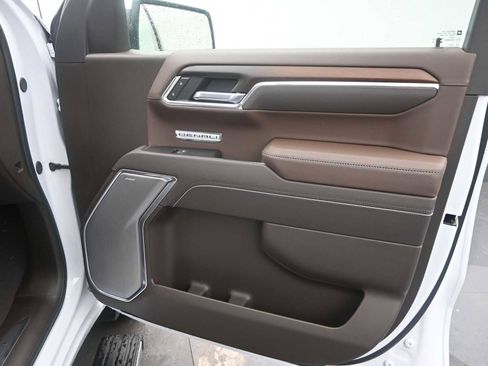New 2026 GMC Sierra 1500 Denali w/ Denali Reserve Package image 18