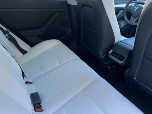 Used 2023 Tesla Model 3 Standard Range RWD image 17