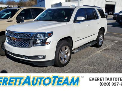 Used 2017 Chevrolet Tahoe LT w/ LT Signature Package
