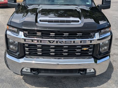 Used 2022 Chevrolet Silverado 3500 LT w/ Convenience Package AWD/4WD image 12