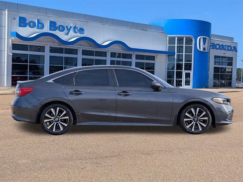 Certified 2024 Honda Civic EX image 2