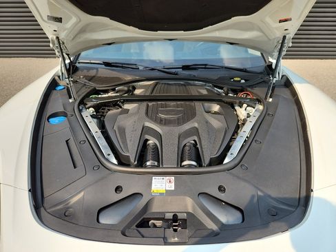 Certified 2023 Porsche Panamera 4 AWD/4WD image 47