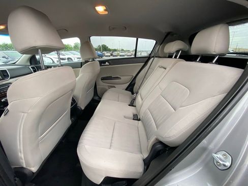 Used 2020 Kia Sportage LX FWD image 21