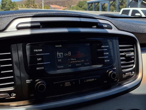 Used 2016 Kia Sorento LX FWD image 7