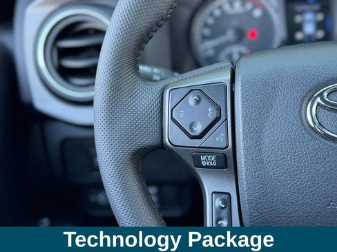 Used 2023 Toyota Tacoma TRD Off-Road w/ TRD Premium Off Road Package image 10