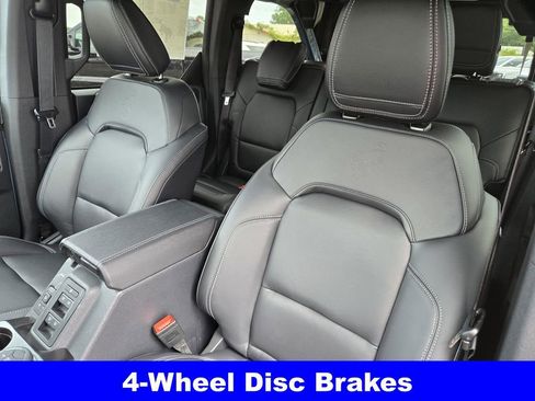 New 2025 Ford Bronco Outer Banks image 30