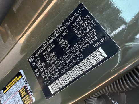 Used 2025 Hyundai Santa Fe SEL FWD image 16