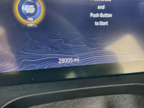 Used 2023 Jeep Grand Cherokee Altitude AWD/4WD image 12