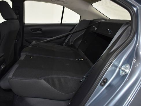 Used 2024 Toyota Corolla LE image 28