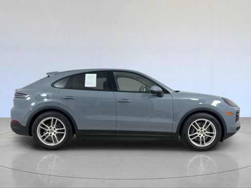 Certified 2026 Porsche Cayenne Coupe AWD/4WD image 9