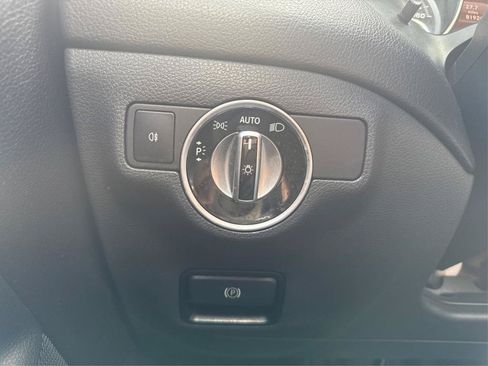 Used 2019 Mercedes-Benz CLA 250 image 15
