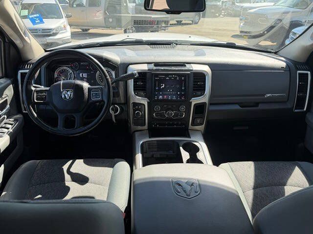 Used 2018 RAM 2500 Big Horn w/ Harvest Edition AWD/4WD image 10