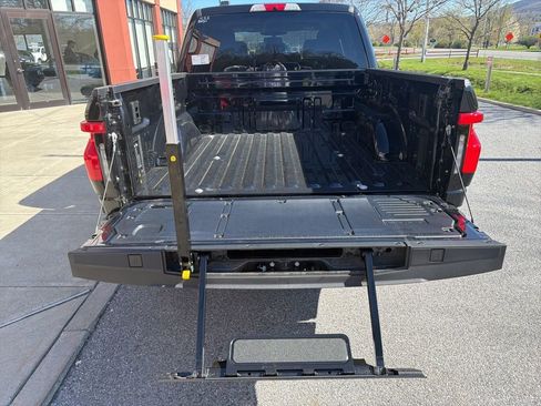 New 2025 Ford F150 Lightning Flash AWD/4WD image 20
