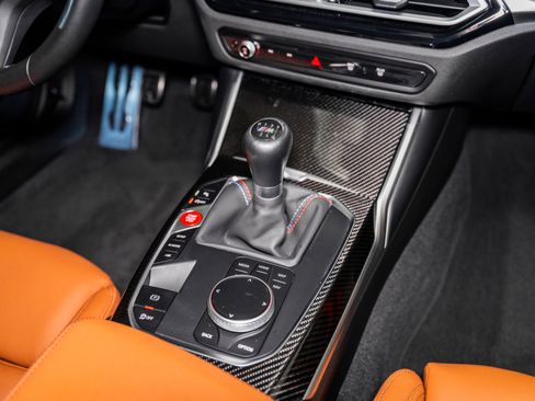 Used 2024 BMW M2 w/ Lighting Package image 40