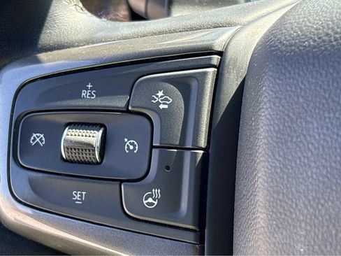 Used 2024 Chevrolet Silverado 1500 High Country AWD/4WD image 9