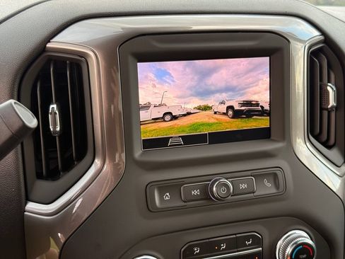 New 2025 GMC Sierra 3500 Pro w/ Convenience Package AWD/4WD image 19