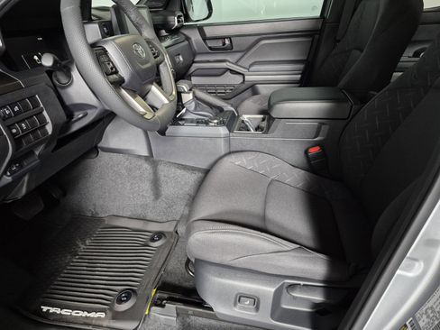 New 2025 Toyota Tacoma SR5 image 20