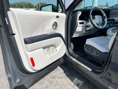 Certified 2026 Hyundai Palisade Calligraphy FWD image 14