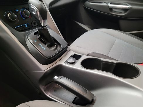 Used 2015 Ford Escape SE FWD image 26