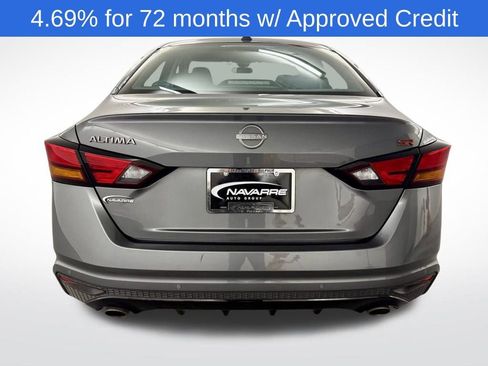 Used 2025 Nissan Altima 2.5 SR w/ SR Premium Package image 7