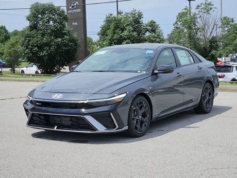 New 2026 Hyundai Elantra N Line FWD image 3