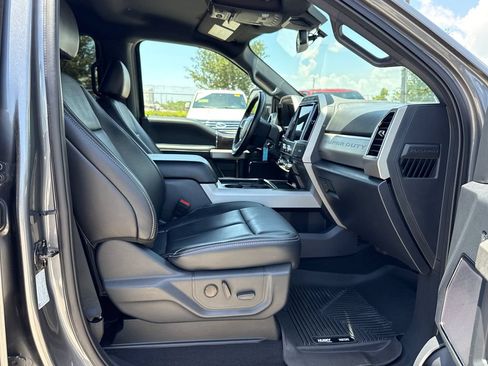Used 2022 Ford F250 Lariat w/ Lariat Value Package AWD/4WD image 29