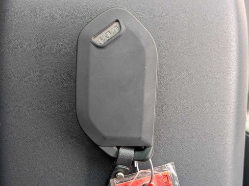 Used 2025 Kia K4 GT-Line w/ GT-Line Premium Package FWD image 37