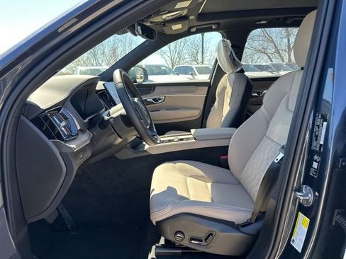 New 2026 Volvo XC90 B6 Plus w/ Protection Package image 14