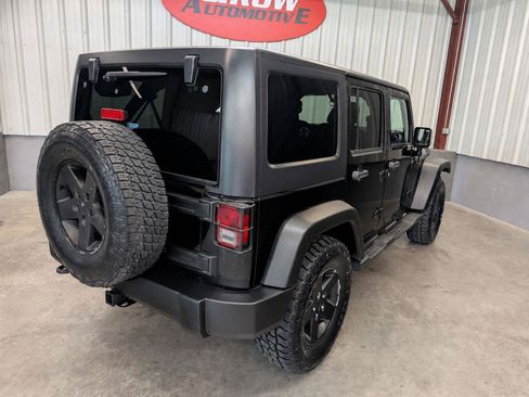 Used 2015 Jeep Wrangler Unlimited Sport w/ Quick Order Package 24S AWD/4WD image 11