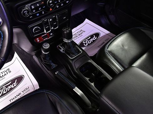 Used 2021 Jeep Wrangler Unlimited Rubicon 4xe w/ Cold Weather Group AWD/4WD image 20