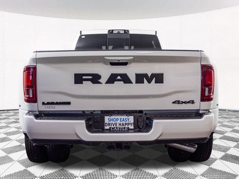 New 2026 RAM 3500 Laramie AWD/4WD image 18