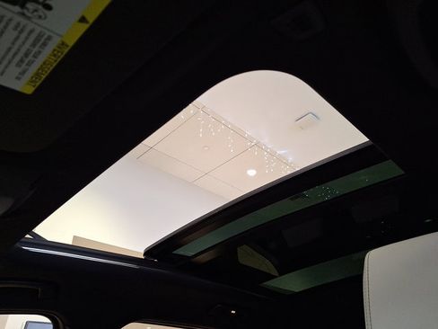 New 2026 BMW X1 xDrive28i w/ Technology Package image 11