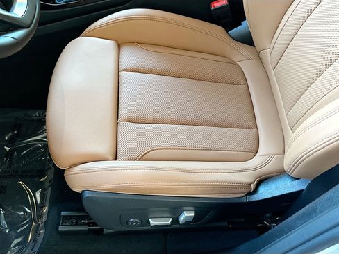 Used 2024 BMW X3 sDrive30i w/ Convenience Package image 19