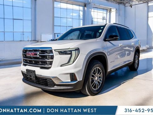 Used 2025 GMC Acadia Elevation image 31