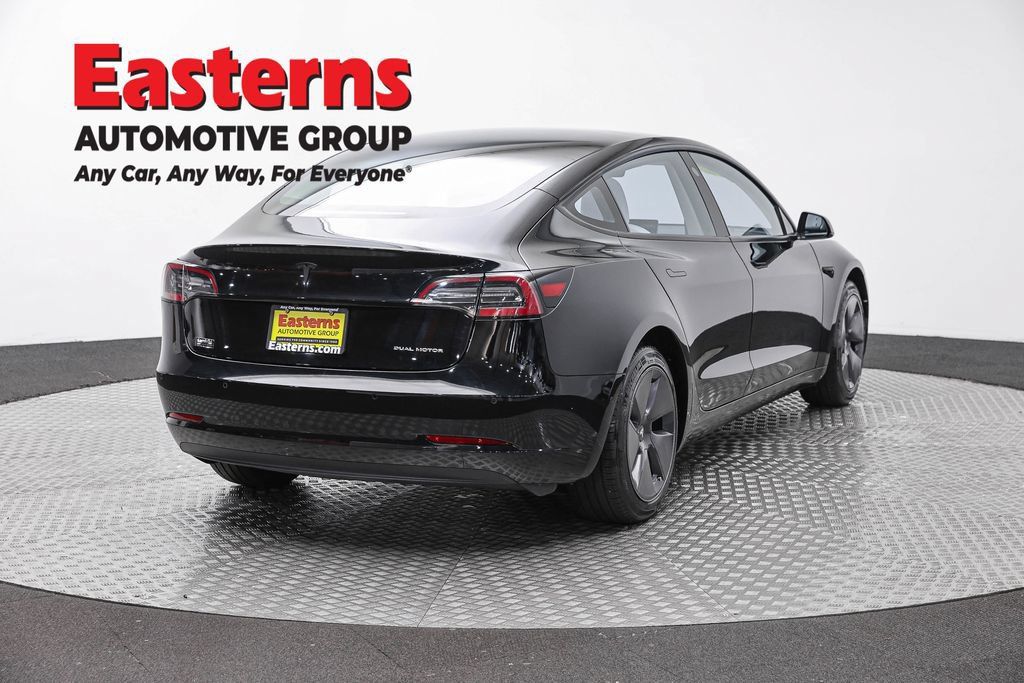 Used 2022 Tesla Model 3 Long Range AWD/4WD image 5