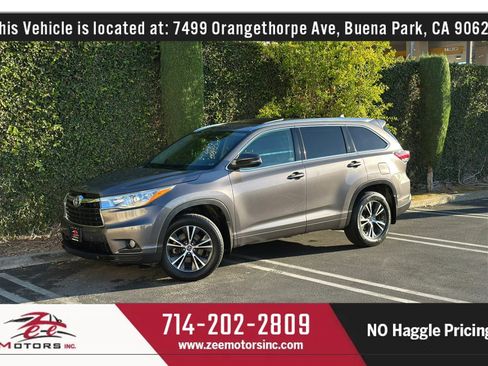 Used 2016 Toyota Highlander XLE AWD/4WD image 13