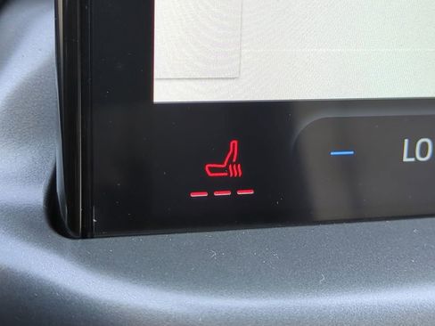 New 2025 Ford Escape SE image 32