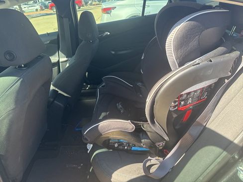 Used 2017 Chevrolet Cruze LT w/ Convenience Package image 37