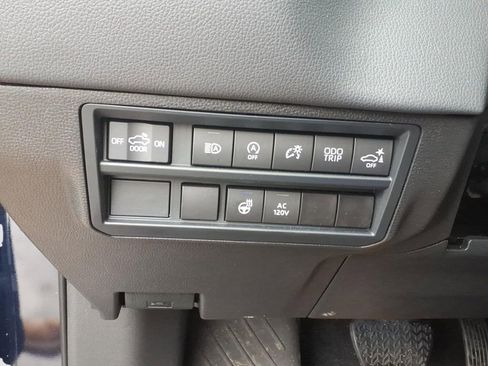 Used 2024 Toyota Tundra Limited image 20