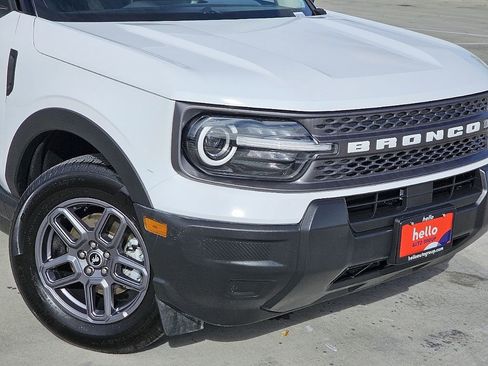 Used 2025 Ford Bronco Sport Big Bend image 5