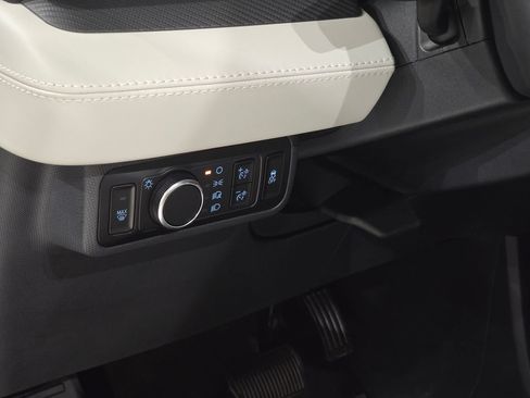 New 2025 Ford Mustang Mach-E Premium w/ Interior Protection Package AWD/4WD image 17