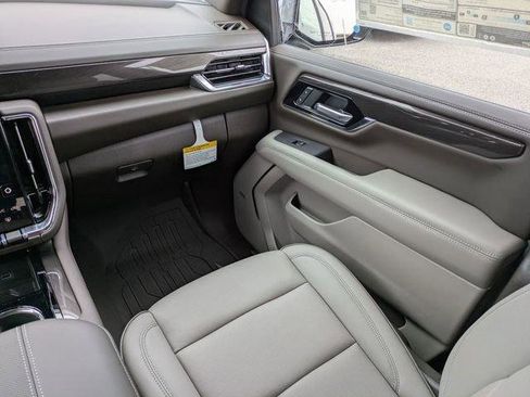 New 2026 GMC Yukon XL Elevation w/ LPO, Floor Liner Package image 21