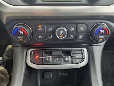 Used 2021 GMC Acadia SLE w/ Driver Convenience Package image 48