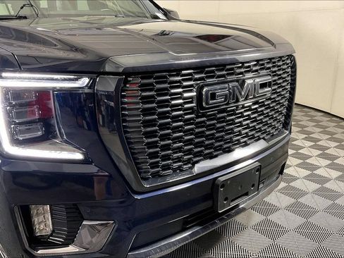 Used 2023 GMC Yukon Denali Ultimate AWD/4WD image 26
