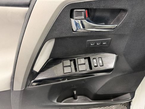 Used 2017 Toyota RAV4 Limited w/ Advanced Technology Package FWD image 6
