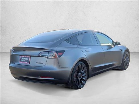 Used 2021 Tesla Model 3 Performance image 5