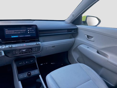Used 2024 Hyundai Kona SEL w/ Convenience Package FWD image 19