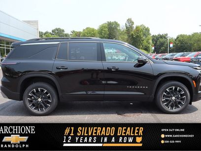 New 2026 Chevrolet Traverse LT w/ Sun and Wheel Package