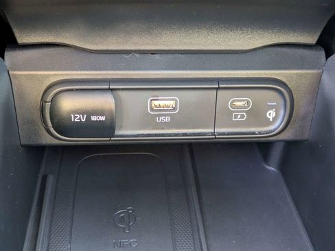 Used 2022 Kia Telluride EX w/ EX Premium Package image 27