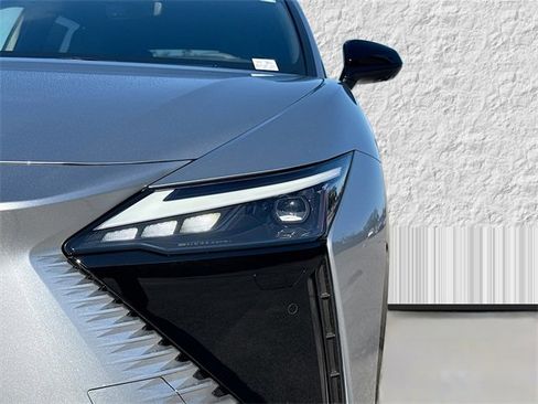New 2026 Lexus RZ 350e 2WD image 9